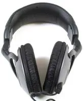Tascam HP-VT1 наушники студийные закрытого типа, 20 Гц – 20 кГц, диафрагма 40 мм, мощность 50 мВт