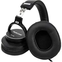 Tascam TH-06 наушники закрытые, 10-26000 Гц, 45 Ом, 94 Дб (±3 Дб),  кабель 3м