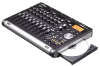 Tascam DP-03SD  8-канальная цифровая портастудия SD/SDHC