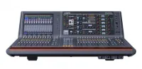 Yamaha CS-R10S - Консоль управления с одним большим сенсорным дисплеем и 26 фейдерами  для RIVAGE PM10.