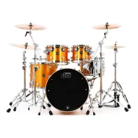 DW PERFORMANCE FINISH PLY Ударная установка 20"-10"-12"-14" без стоек и малого, клён, золотистая