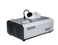 MLB QF-M6 Дым машина нового поколения 1500W, с вертикальным выбросом дыма, идеальна для создания различных сценических эффектов, 2 л емкость, 6,5кг., on/off  кабель + DMX-512 и радио ПДУ 40 m, время нагрева 12 мин.  390*285*180 мм, выброс дыма на 8 м ввер