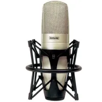 SHURE KSM32/SL студийный конденсаторный микрофон с алюминиевым кофром и гибким креплением