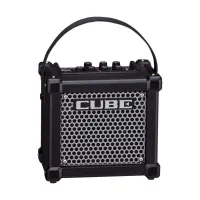 ROLAND M-CUBE GX - гитарный комбо с процессором эффектов..