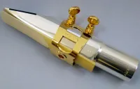 Gilded tenor saxophone ligature Woodstone Yanagisawa - Gilded brass ligature for Yanagisawa tenor saxophone mouthpieces for powerful and vivid sound
