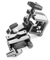 Mount Pearl PCX-200 - Fasteners on the crossbar of the ICON series rack with adjustable inclination