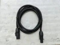 STAGE4 LightLink TR3 Коммутационный кабель питания с разъемами для светильников серии BARTONE / Разъемы: TR-1 Power in (SAC3MX), TR-1 Power out (SAC3FX) / Длина 3 м / Сечение кабеля: 3x2,5 мм2 / Диаметр: 9,8 мм / IP65 /  Сила тока: 16А / Вес нетто: 0,58 к