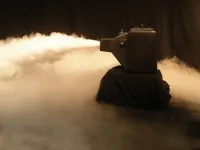 LE MAITRE - PEA SOUPER Генератор тяжелого дыма на основе сухого льда, площадь покрытия: 40м2, 2400 Вт до 9 кг сухого льда, 240 В, 50/60 Гц, вес 11 кг