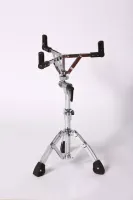 AR SNARE ST стойка для малого барабана, серия ARES, сдвоенные ножки, подходит для малых барабанов 12"-14", высота 480-600 мм., PC Drum & Percussion