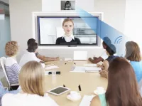 HR-AI-INT-S - Комплект для средней переговорной комнаты с дисплеем 55", потолочным микрофонным массивом и двумя камерами с автонаведением