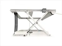 Kauber лифт для проектора auber v ultra slim xl 120  выдвижение до 120см,нагрузка до 25 кг.максимальный габариты для  проектора 560 мм х 496 мм х 300 мм (шхгхв). высота в сложенном виде 15 см(без проектора).мотор somfy i/o (all-in-one)