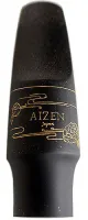 Alto saxophone mouthpiece Aizen Kurogane Titanium ASSOT-6 - Alto saxophone mouthpiece made of composite titanium rubber with horseshoe-shaped chamber and short shank for classical and jazz performance