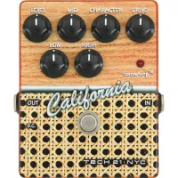 CS-CA California CS дисторшн, педаль эмуляции звучания усилителей Mesa Boogie Mark II, ручки Level, Mid, Character, Drive, Low, High; 9VDC адаптер или батарея