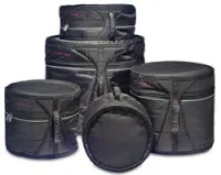 STAGG SPBS-2 PACK 5- Набор из 5-и легких чехлов.Прочный черный нейлон.С толстой вельветовой прокладкой.BD - 20/16..18", TT - 10", 12", 14", SD - 14"x6,5".
