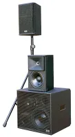 KS-AUDIO SPIRIT Полнодиапазонный звукоусилительный комплект, в составе - 2 активные широкополосные системы CPD 08 (8"+1") и активный сабвуфер CBD B (2x10") .