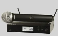 Shure blx24re/pg58 m17 662-686 mhz радиосистема вокальная с ручным передатчиком pg58. кронштейны для крепления в рэк в комплекте