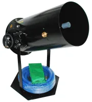 SFAT ENERGY FOAM 300. Генератор пены, суммарная мощность (генератор + насос) - 1170Вт, вращение вентилятора 3000 об/мин, производительность 60м3/мин,  вес генератора 18кг, вес помпы 9кг, габариты генератора: 70х36х66см. DMX управление - опция.