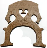 Fitted cello bridge Aubert Mirecourt C4FTPH1692 - Подставка для виолончельных струн высокого качества Mirecourt, покрытая специальным составом. Французская модель. Подставка вырезана и подогнана, выемки для струн намечены. Высота высокая 102 мм. Ширина по