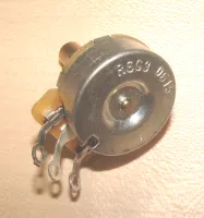 FENDER POTENTIOMETER T/V 'NO-LOAD' 250K SPLIT SHAFT - STRAT (1) потенциометр для гитары