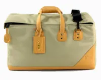 Bag for 3 trumpets Gard Bags GB-10DMS-FN - Сумка из кожзаменителя увеличенного размера с надежной системой подвеса инструмента для трех труб. Цвет песочный с хаки