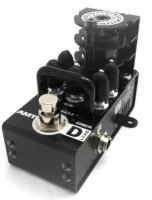 AMT ELECTRONICS D-Lead - Гитарный предусилитель
