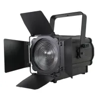 Estrada pro led fresnel 200 zoom v.1 светодиодный световой прожектор led 200w cob  3200/5600 k c широким углом раскрытия и функцией zoom