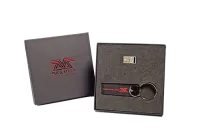 AvoKey External                USB-ключ AvoKey ExternalВнешний USB-ключ. Подключение к консоли Avolites или ноутбуку. Позволяет перейти на Titan v12 или Ai v12.