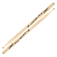 ZILDJIAN ZASTBF TRAVIS BARKER FAMOUS ARTIST SERIES барабанные палочки с деревянным наконечником, именные, материал: орех