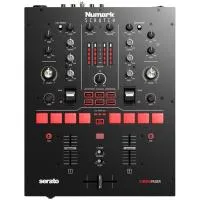 Микшерный пульт [SCRATCHXEU] Numark [Scratch] 2х канальный DJ микшер/контроллер для Serato, 8 пэдов, встроенные эффекты, 2 микрофонных входа с EQ и регуляторами громкости, USB