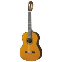 Yamaha CG192C  гитара классическая, 4/4, верхняя дека массив красного кедра, задняя дека палисандр