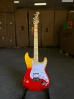 BULLFIGHTER D-130 New Style With bag, Red yellow Электрогитара, чехол в комплекте