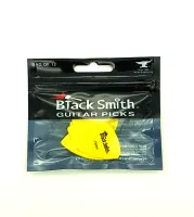 Blacksmith triangle tap073yw-m medium 0.73mm yellow  упаковка медиаторов, delrin, 0.73 мм, 12 шт