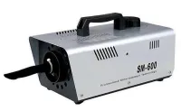 LM50018 Генератор снега 600W производительность 30 м3, емкость 1 литр. Вес 4 кг. В комплекте проводной пульты управления и радиобрелок.