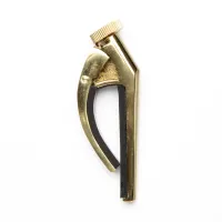 DUNLOP DCV-50F Victor Capo Flat каподастр для вестерн-гитары, плоский, материал бронза