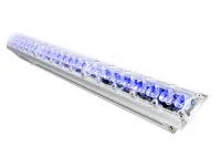 ARCTIK AM713XLET GRAZE 27Q Архитектурный линейный LED-светильник. Световой поток 1860 Lm, сила света 25300 Кд. при 15 град., источник света 18 Multichip LED RGBL, управление DMX-512, RDM, оптика 15 град. ( 25°, 30°, 60°, 10x60°, 15x30°, 15x40°, 30x60°   о