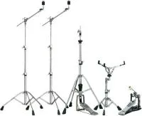 Yamaha HW780 набор стоек: педаль для бас-барабана FP-7210 (1шт.), стойка для мал. барабана SS-740A (1шт.), накл. стойки для тарелок CS-755 (2шт.), стойка для хай-хэта HS-740A (1 шт.)