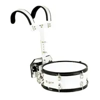 AP Percussion MP-1455 Барабан маршевый малый 14"х5,5" белый, черная фурнитура, держатель белый, палочки