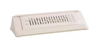 ETC UH71612-41P Portable Station, 16 Fader, 12-Button, Black Портативная станция серии HERITAGE для управления в системах ETC PARADIGM. Исполнение корпуса - настольное, 12 кнопок, 16 фейдеров, цвет корпуса - черный (RAL 9004). Легенда: Master, ZONE 1-15 F