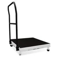 GUIL TMD-09 дирижёрский подиум, 1х1 м с поручнем, высота 20 см, одна ножка с винтовой опорой