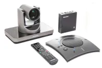 ClearOne Collaborate Pro 300- 
			Комплект для организации видеоконференций с камерой и спикерфоном CHAT 150C