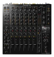 PIONEER DJM-V10-LF версия DJM-V10 с удлинненными фейдерами (60 мм) без кроссфейдера