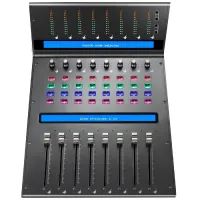 iCON Qcon Pro XS - 8-канальный модуль расширения для QconPro X, до 16, 24, 32, 48 и 64 каналов в зависимости от DAW, используя 1, 2, 3, 5, 7 дополнительных модулей, 8 моториз. фейдеров, 8 энкодеров, 2 LCD экрана, 8 Mono LED индикаторов каналов, 32 кнопоки