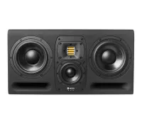 HEDD Type 30 СНЯТО Активные акустические системы для мониторинга в студии. 2 x 7", 4 x 300 Вт, Вес 23 кг.