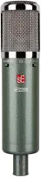 SE ELECTRONICS SE 2200 VE - Студийный конденсаторный микрофон (Vintage Edition), большая 1" мембрана, 20 Гц - 20 кГц, max SPL 125 / 135 / 145 dB, аттенюатор, обрезной фильтр.. Питание 48 Вольт. В комплекте - Металлический поп-фильтр, держатель типа паук,