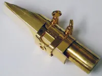 Позолоченная лигатура для тенор-саксофона Woodstone Guardala