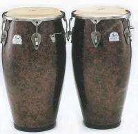 PEARL PFC-202DX/C621 - пара конго серии Primero Pro. Корпус: пластик. Размер: 10/11". Цвет: No.621 Wine Red Marble - мраморное красное вино