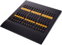MA Lighting International MA onPC  Fader Wing (Свободен для продажи) Крыло управления 2048 параметрами в режиме реального времени с grandMA onPC  (макс. до 65536 параметров, используя в качестве резервного пульта в системе GrandMA2 Network), с возможность