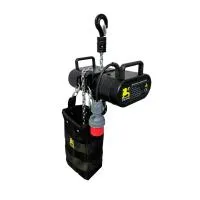 V02+
                Лебёдка V02+ 250 kg; 4 м/мин; 1 цепь 5x15мм 25 м, Двойной тормоз. Класс безопасности D8+.  Прямое управление 380V; стационарный / самоподъемный режим работы; текстильная сумка для цепи; класс прочности цепи 8. Мотор 0,4кВт. Упакованы