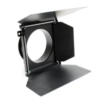 ETC S4 Fresnel Barn door, White (leaves black inside) Кашетирующие шторки для линзового модуля S4 LED Fresnel Adapter и для прожекторов Desire Fresnel 7", S4 Fresnel. Установочный типоразмер 190х190 мм. Количество шторок - 4. Цвет исполнения - белый. Для