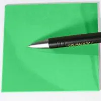 TUECHLER CHROMAKEY  Двустороннее напольное покрытие 100% винил / Ширина 150см / 1600 г/м2 Толщина: 1,2мм